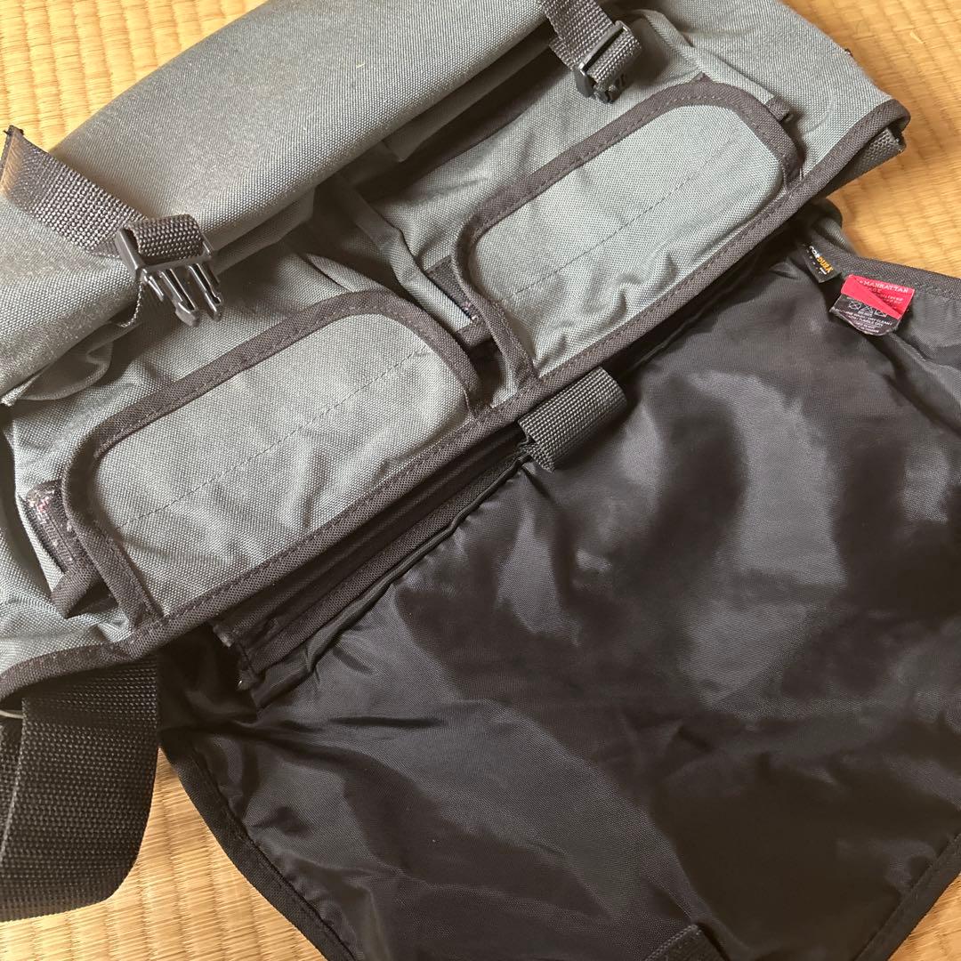 Manhattan Portage メッセンジャーバッグ グレー