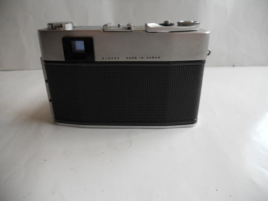 コニカ KONICA SⅡフィルム カメラ 名機 です。