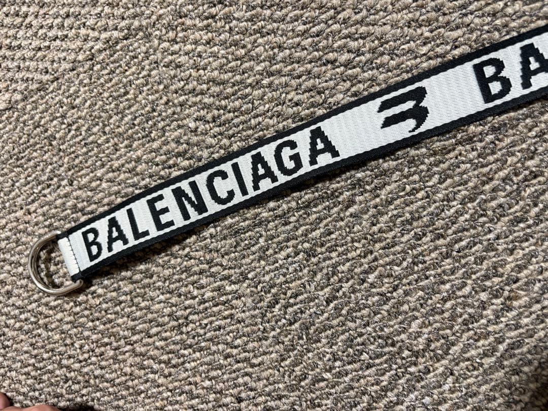 BALENCIAGA Dリングロングベルト
