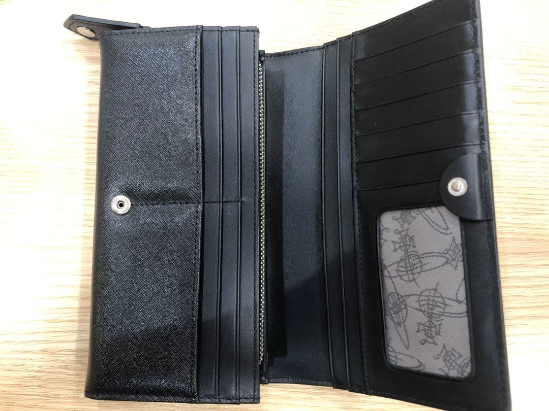 ✴︎ヴィヴィアンウエストウッド　ディアマンテレザー長財布　財布