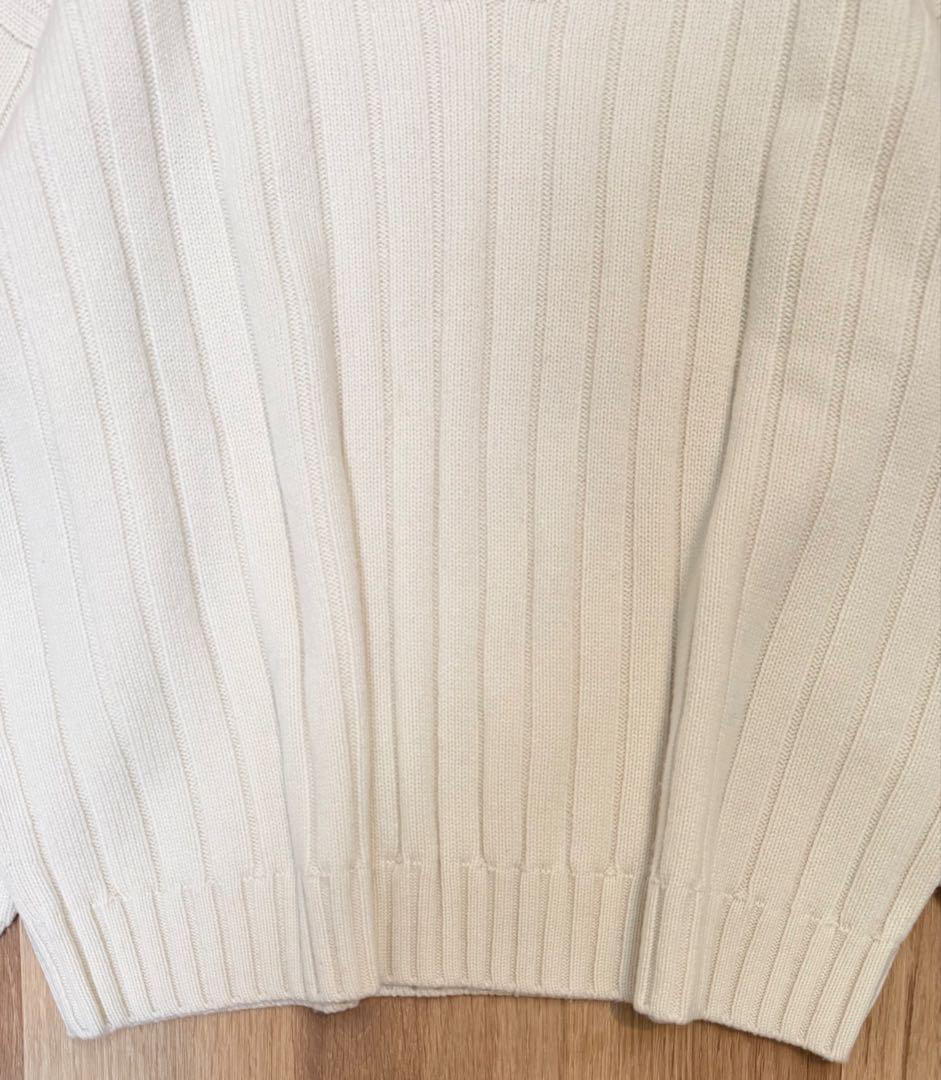 ebure ローゲージカシミア Vネックリブニットプルオーバー ¥94,600