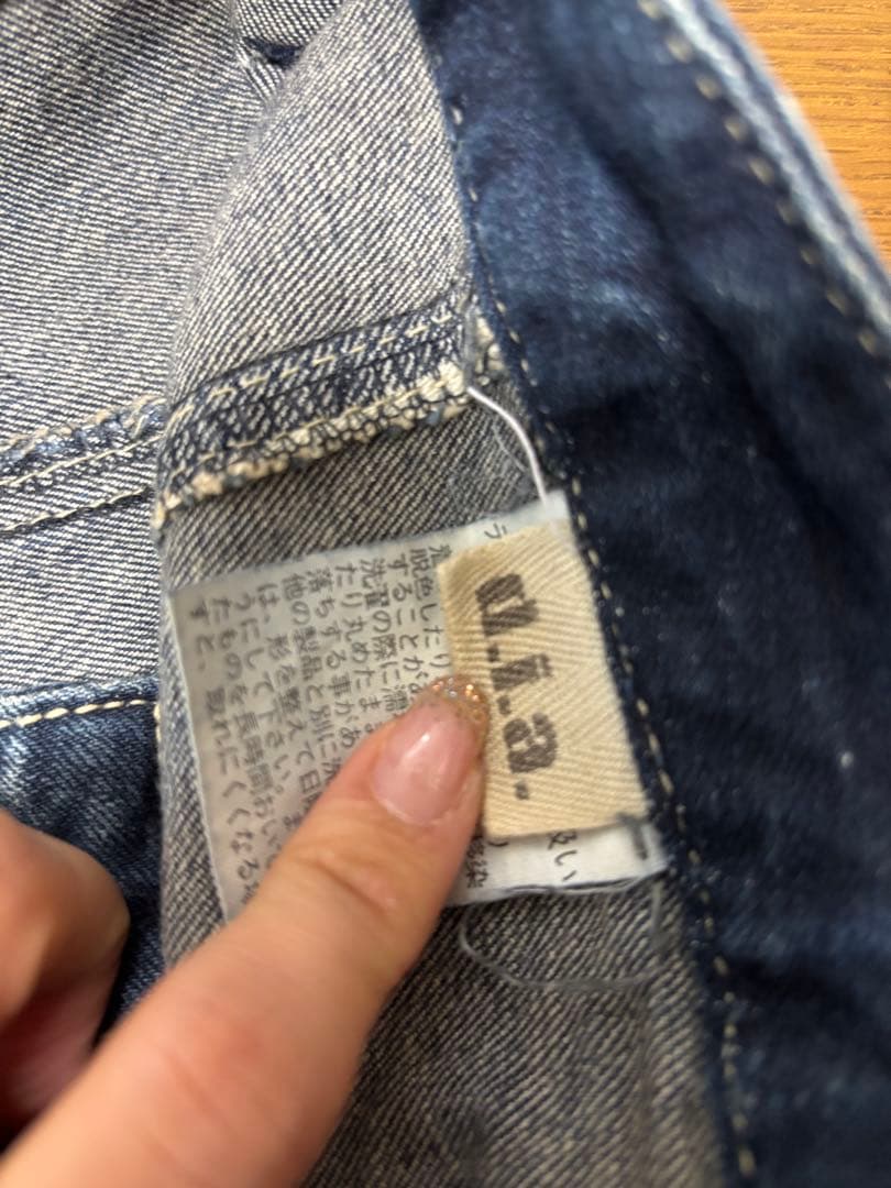 d.i.a ダークブルーフレアパンツ サイドポケット付き