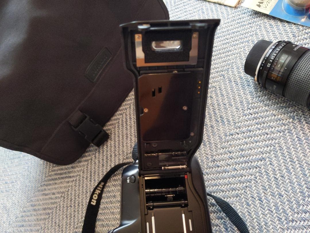 Nikon F50D パノラマ フィルムタイプ一眼レフカメラ 正常稼働品