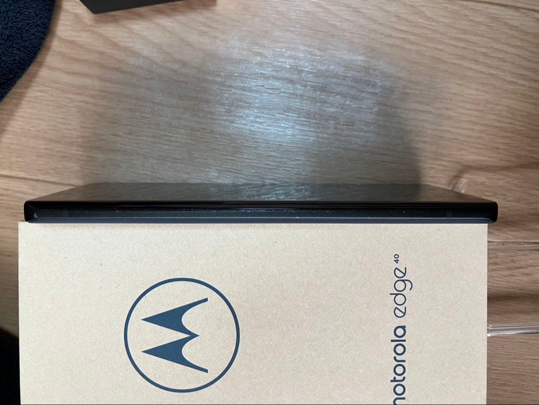 スマートフォン本体 motorola edge40