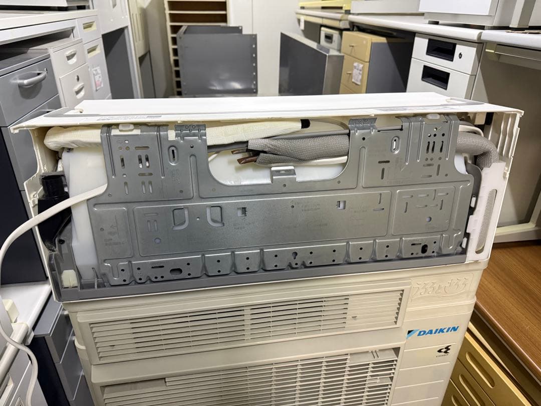 主に18畳　2021年　ダイキン　うるさらX　ATR56YPE9　エアコン