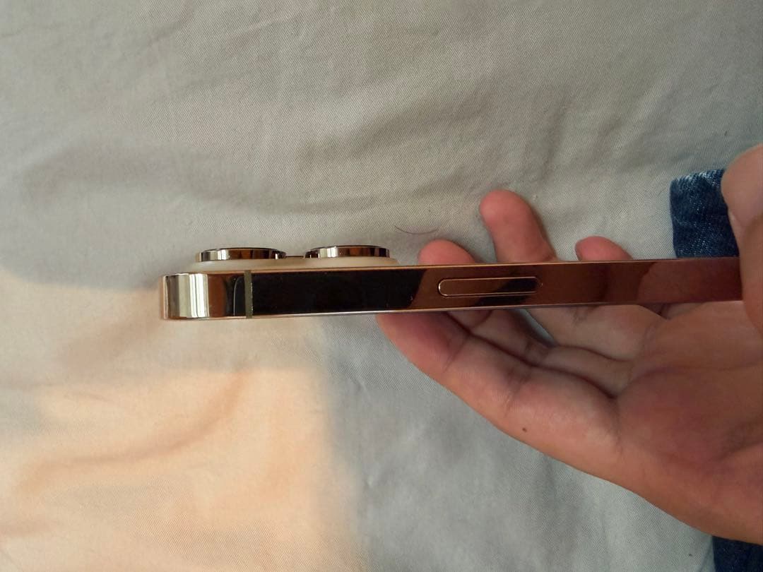 Apple iPhone 14 Pro ゴールド 本体 256GB