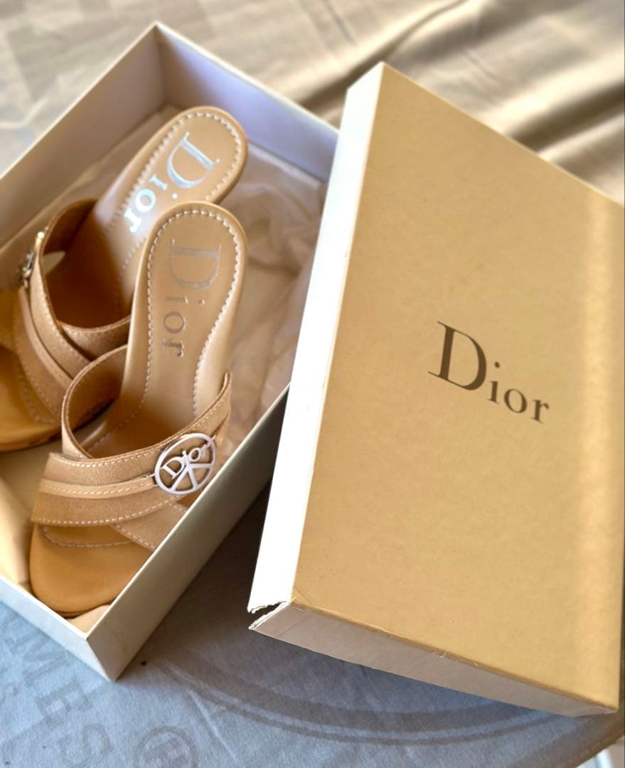 (美品) Dior ベージュ ハイヒールサンダル ディオール LOVE モチーフ