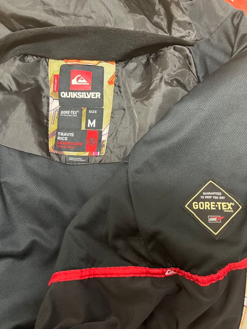 スノーボード Quiksilver Travis Rice GORE-TEX