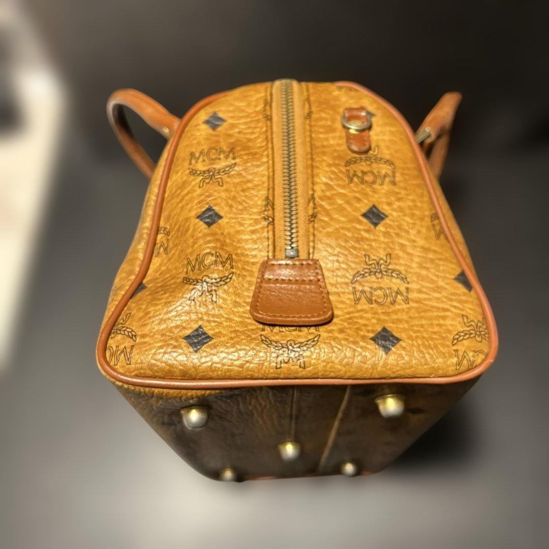 MCM レザーボストンバッグ 中型