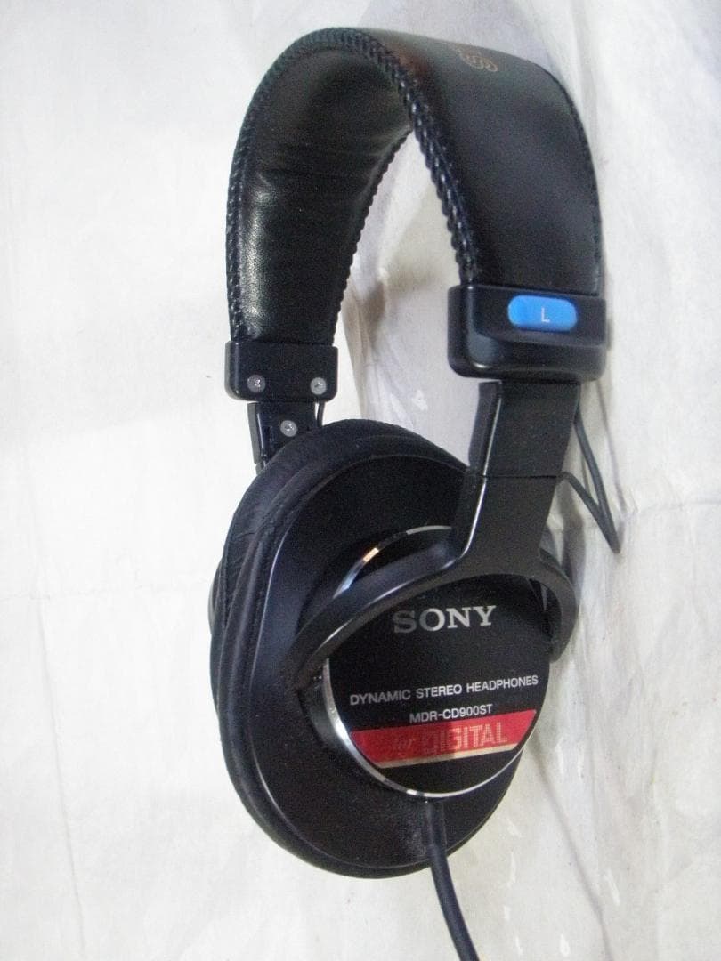 美品 SONY MDR-CD900ST 音出確認済 モニターヘッドホン 24