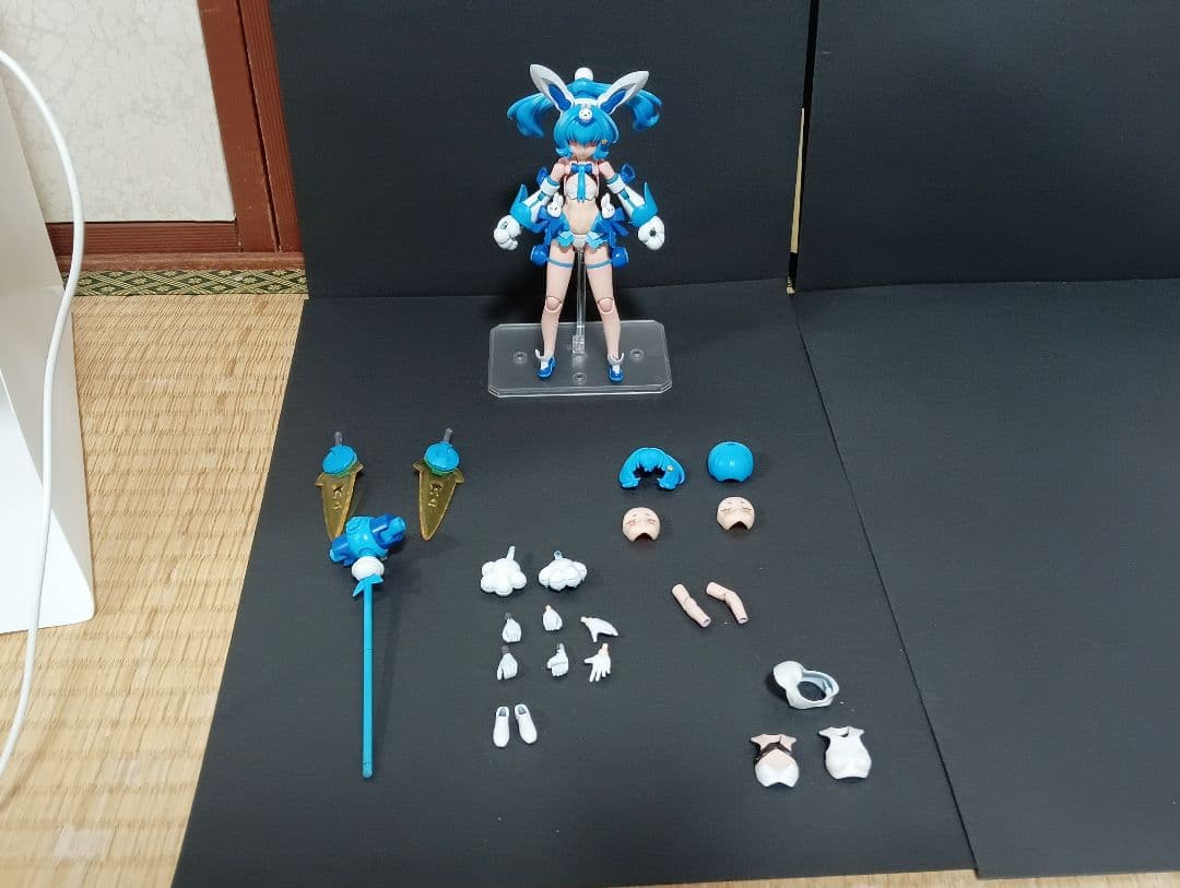 シ*リ様 メガミデバイス　puni☆mofu トゥ 塗装済み　完成品