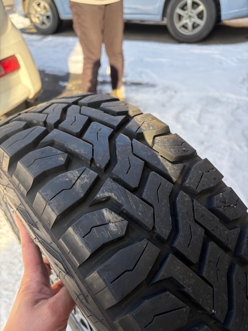 OPEN COUNTRY R/T 215 65 R16 バリ溝　1本①