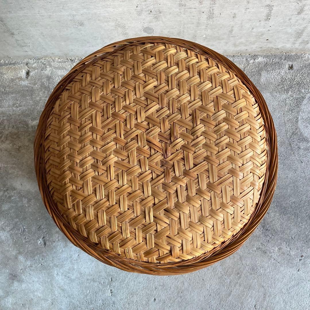 大きな竹籠 カゴ バスケット 大型 収納 保存 蓋付き 編み込み 工芸品 レトロ