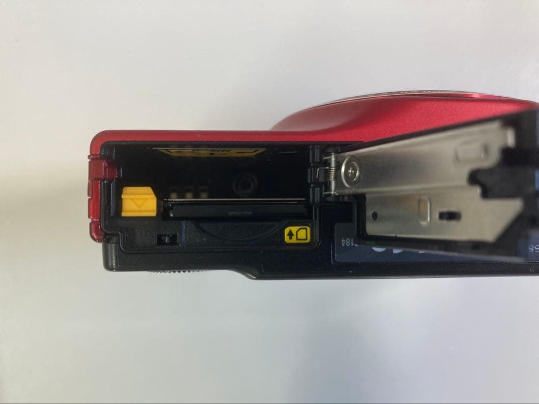 Nikon COOLPIX S8200 レッド【ジャンク】