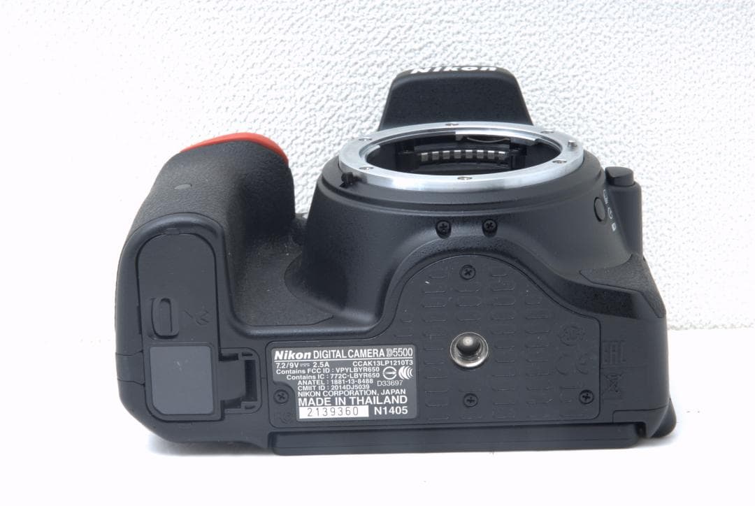 超望遠で遠くの撮影に Nikon D5500 Wレンズ 高性能 Wi-Fi搭載