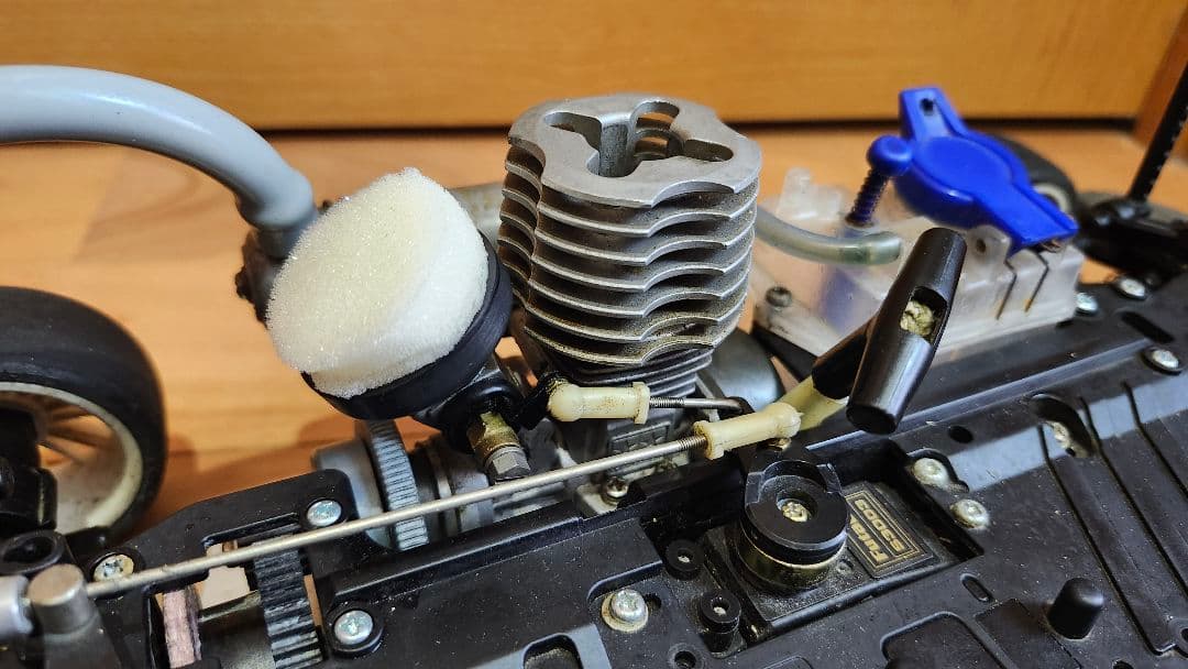 タミヤ TG10 エンジンカー 中古 エンジン 始動 メカ調整済み