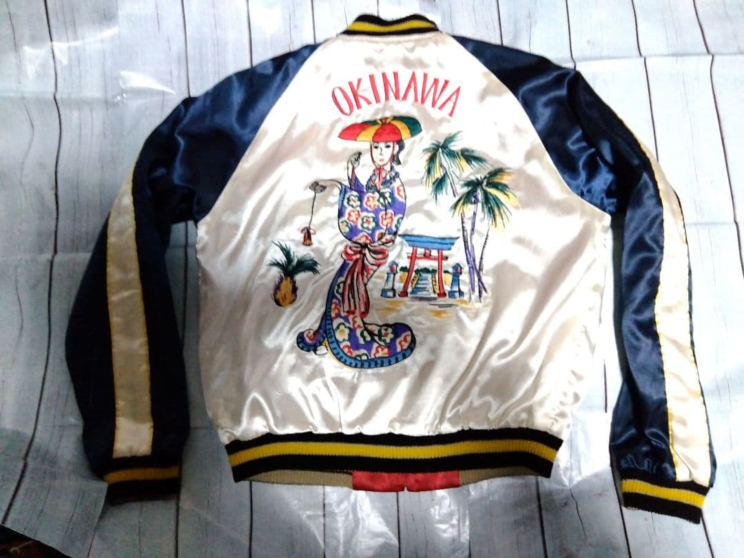 テーラー東洋　スカジャン　TT10930　鷹　日本地図　М