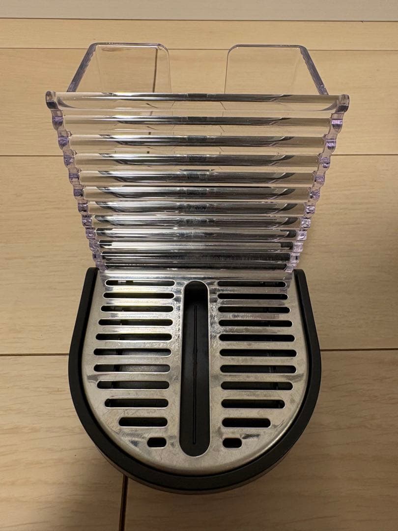 nespresso ネスプレッソ ピクシーツーチタン 2022年製