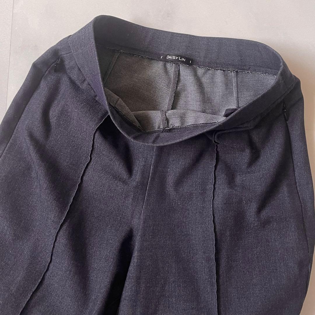 極美品 フォクシー デイジーリン シェイプデニム パンツ ストレッチ22年 38