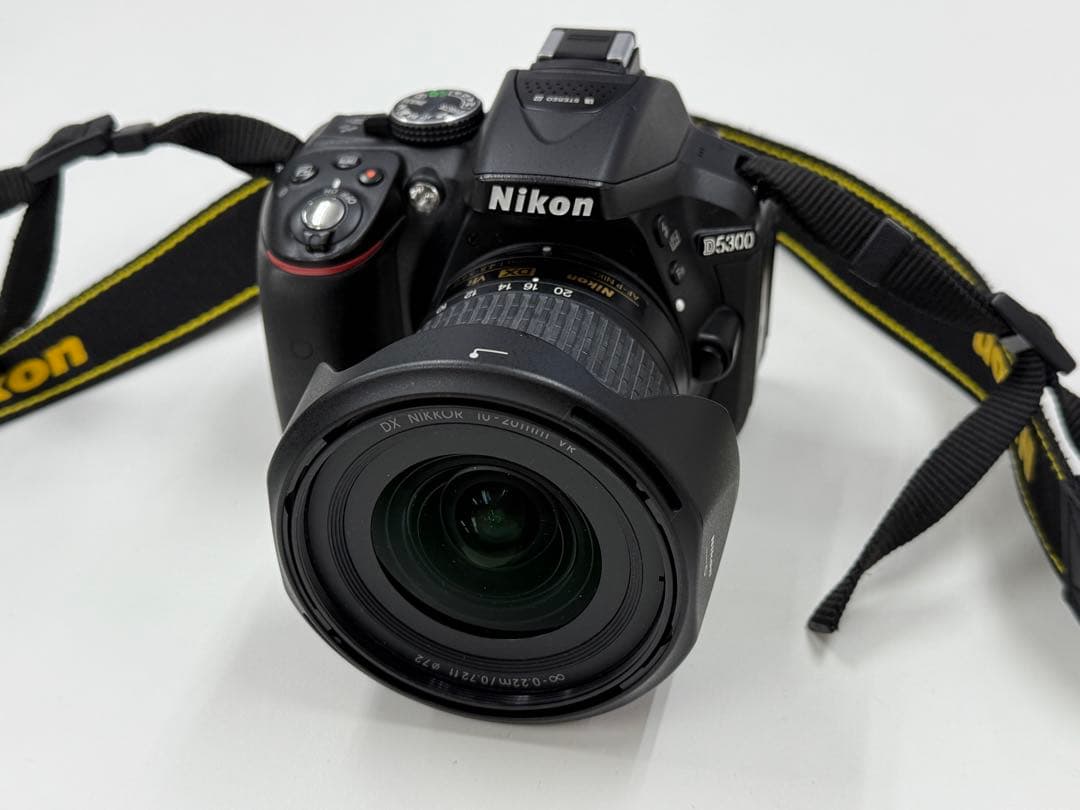 Nikon D5300 デジタル一眼レフカメラ セット　レンズ別売要相談