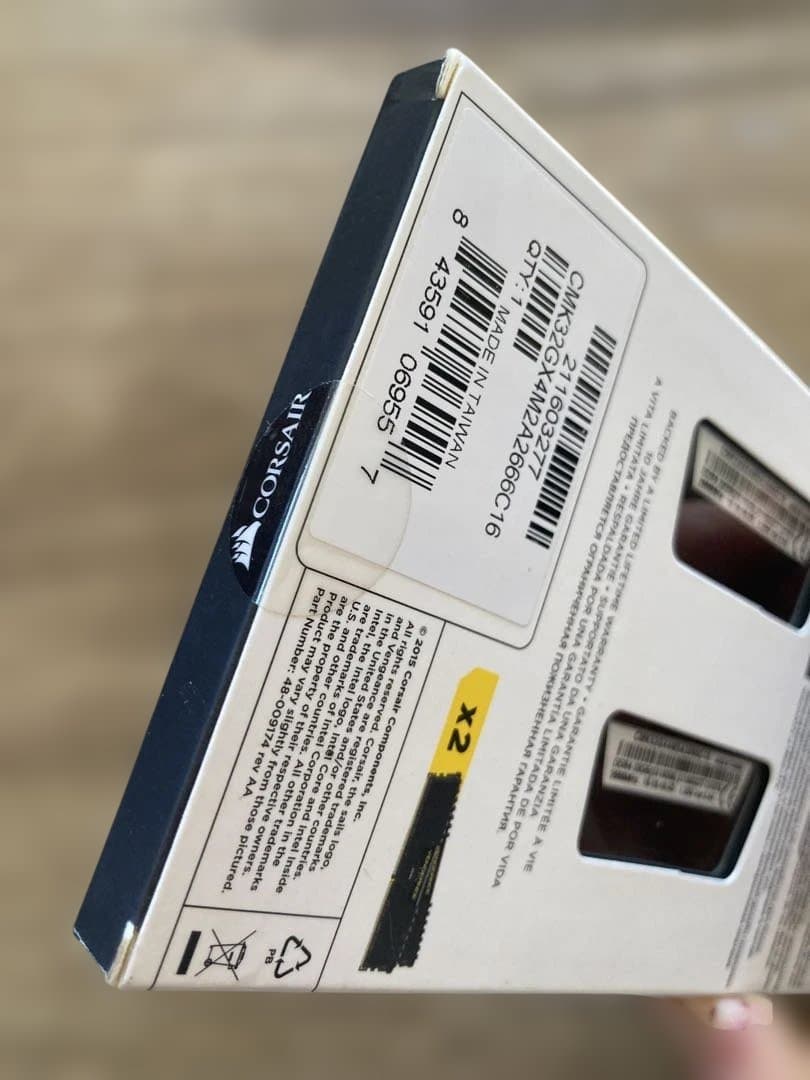 新品未開封品 CORSAIR Vengeance LPX DDR4 32GB