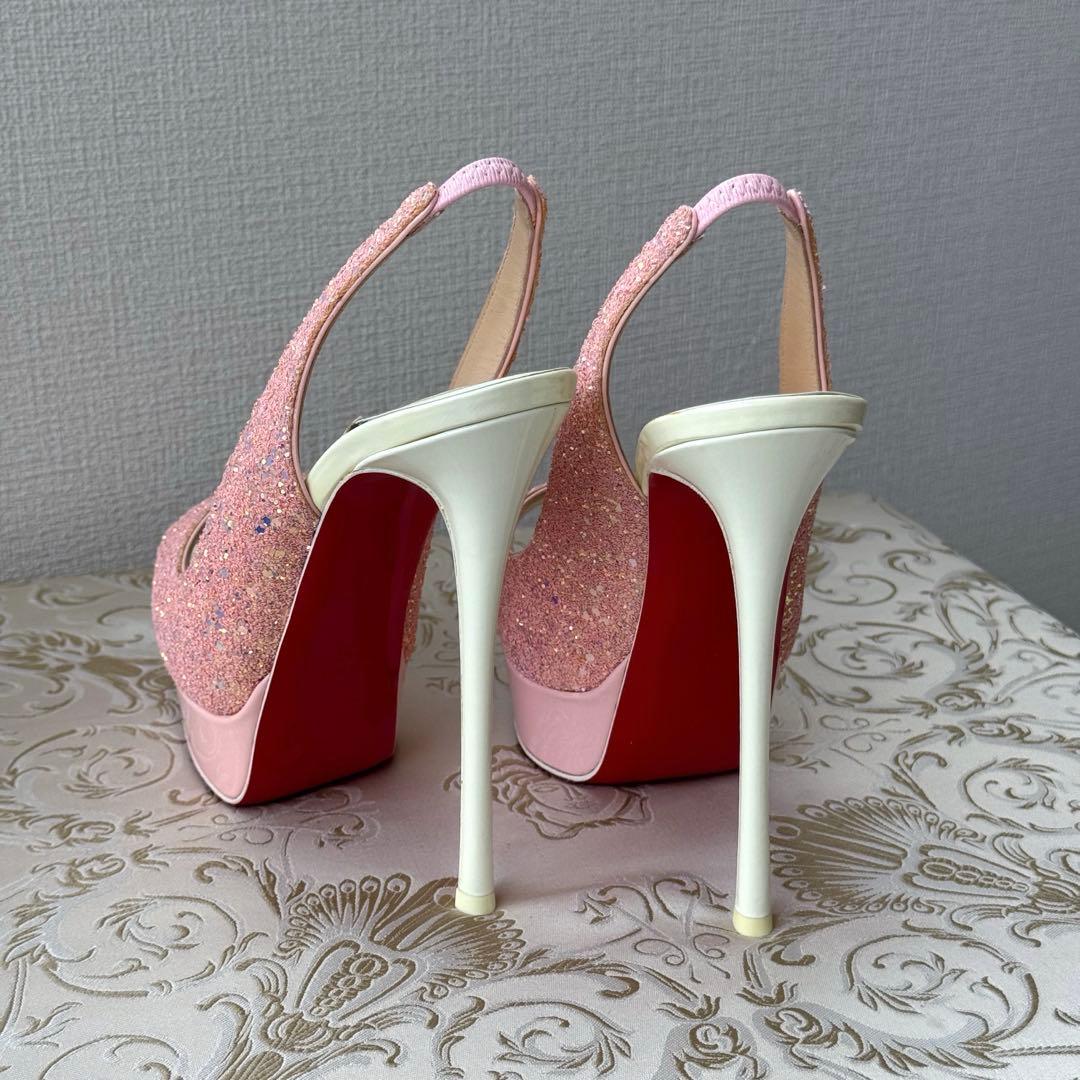 新品未使用 Christian Louboutin ルブタン ピンクハイヒール