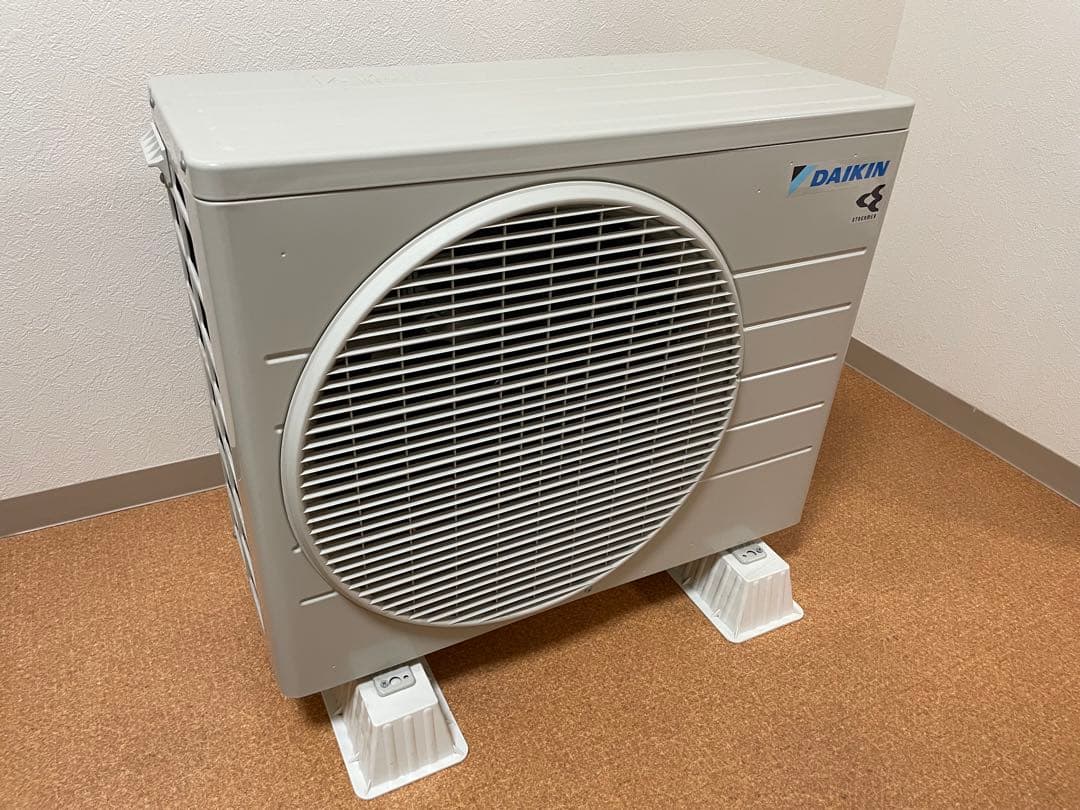 【室外機のみ／セット購入必須】ダイキン AN22YEBKS-W 2021年製