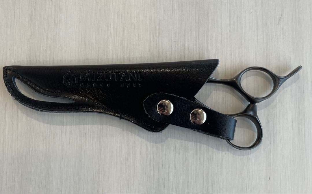 ミズタニシザーズ アクロKL ブラックケビン・ラッチマンモデルシザー 6.6
