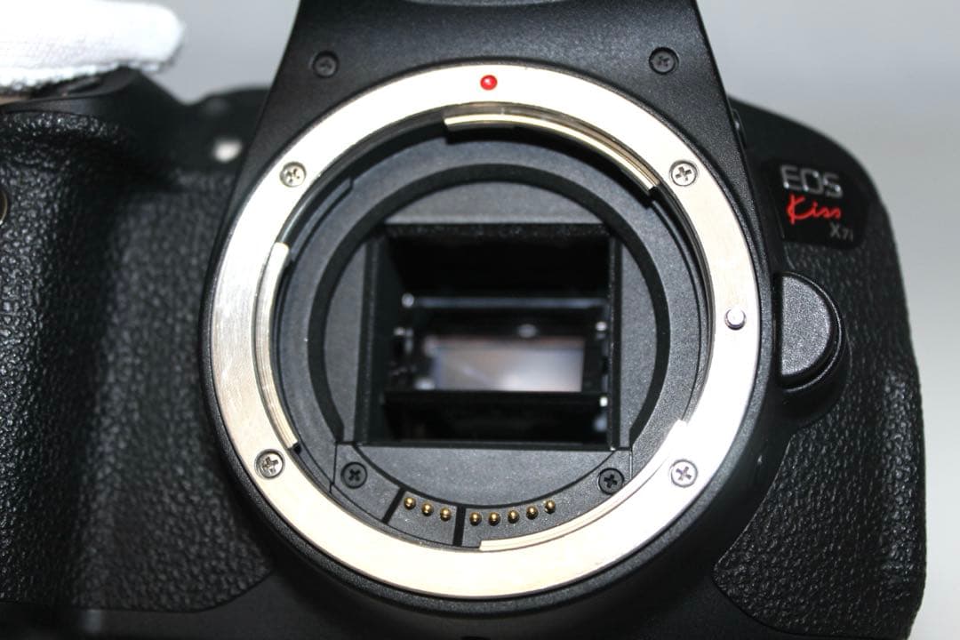 【美品】Canon Kiss X7i レンズセット手ぶれ補正レンズ　卒業式