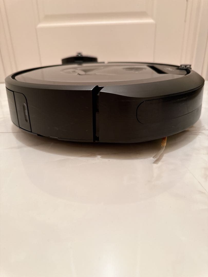 ルンバ i7 ロボット掃除機 アイロボット (i715060)