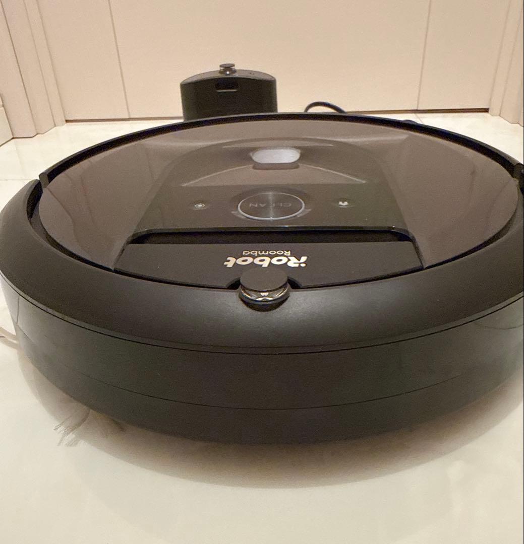 ルンバ i7 ロボット掃除機 アイロボット (i715060)