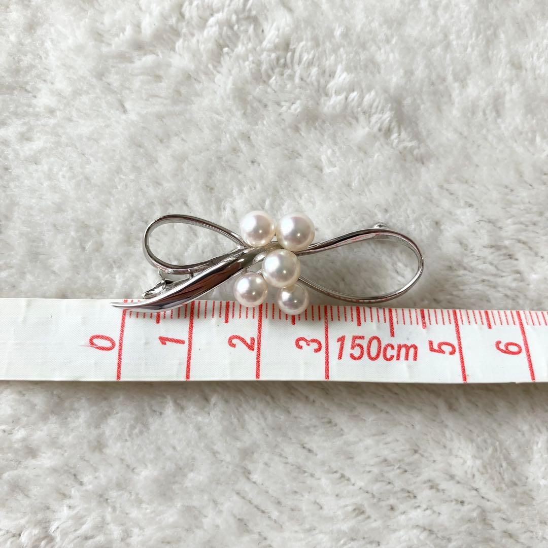 ★美品★ミキモト　パールブローチ　リボン　タイ　5粒　シルバー　あこや真珠