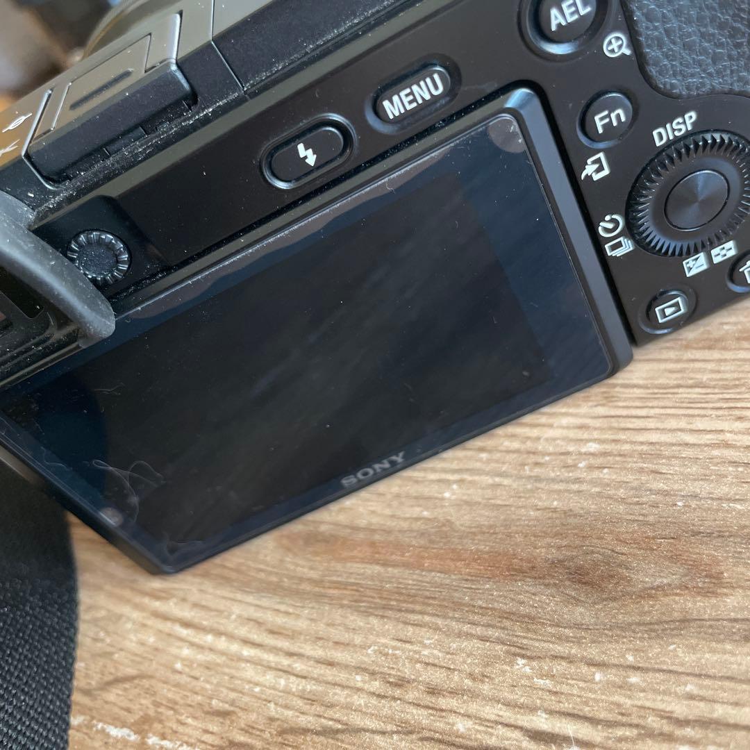 ⭐️SONY a6100➕カメラケース➕ワイヤレスイヤホン➕スマホスタンド