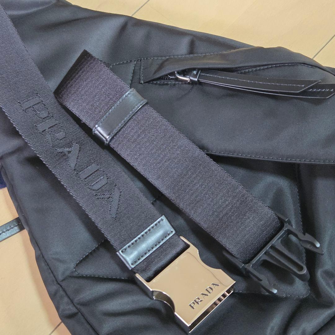 PRADA ショルダーバック 2VZ092 ボディバッグ スリングバッグ