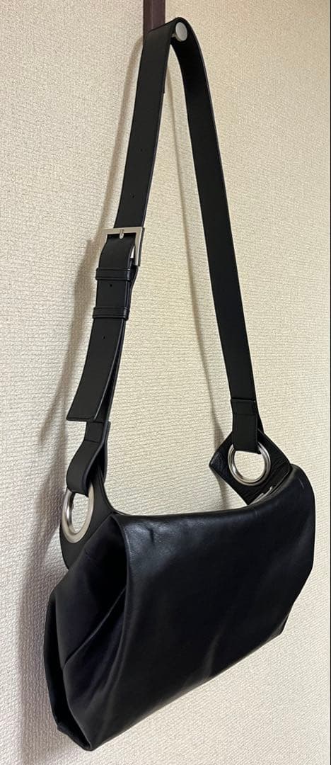 Kawakawa レザー　ボディバック　ショルダーバッグ レザー　ブラック