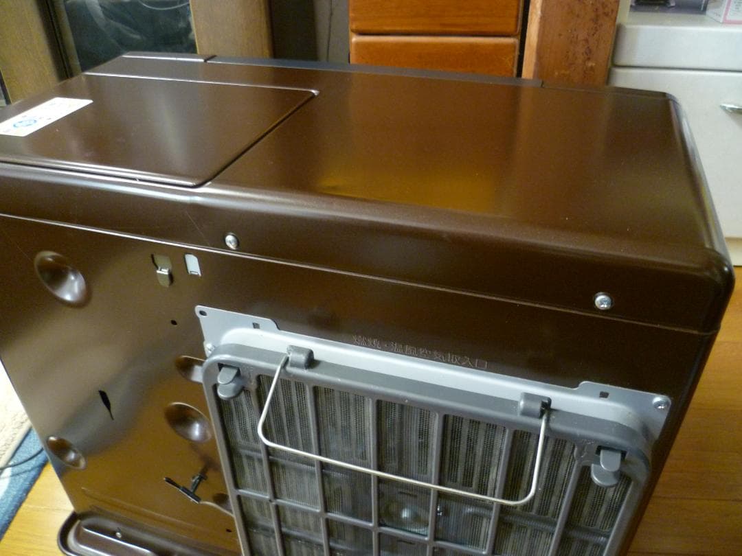 ダイニチ DAINICHI石油ファンヒーターFW-6715SDX