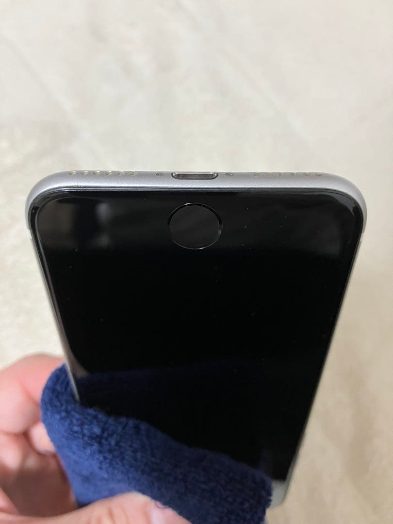 iPhoneSE 第二世代（SE2）本体