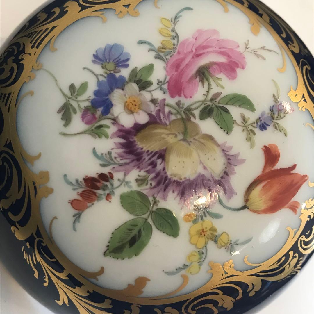 【未使用】マイセン コバルト フラワーブーケ 金彩 花絵 小物入れ 置物 蓋物