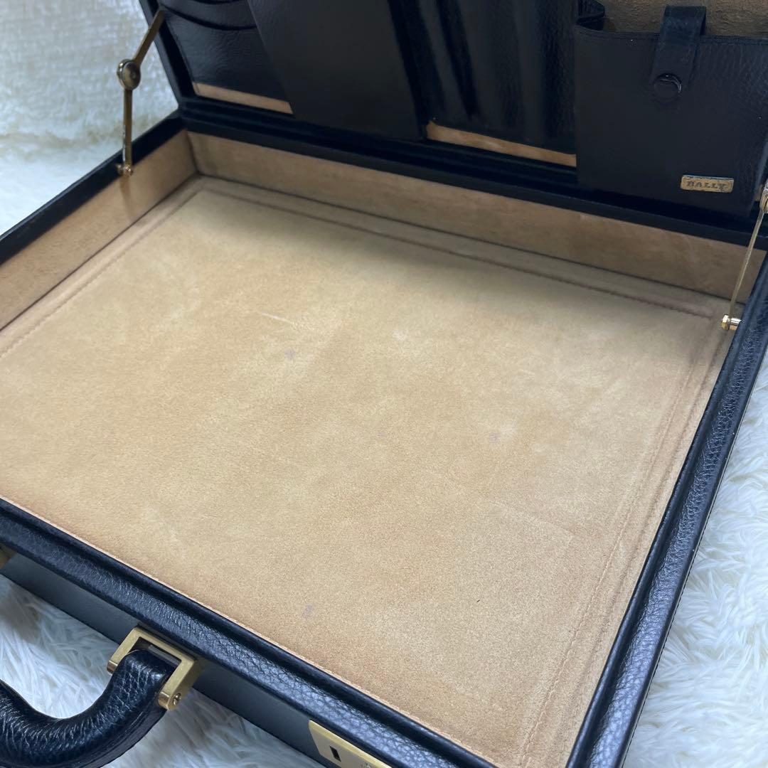 【美品】BALLY アタッシュケース ブリーフケース ビジネスバッグ ブラック