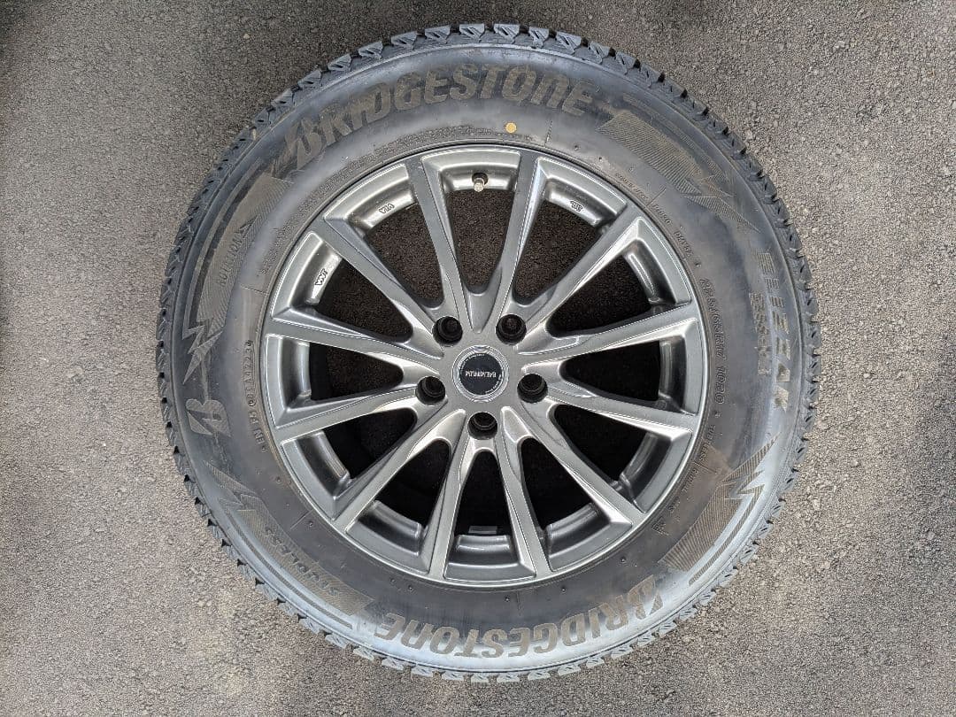 Z*ー様 2023年製　ブリジストン　DM-V3 225/65R17