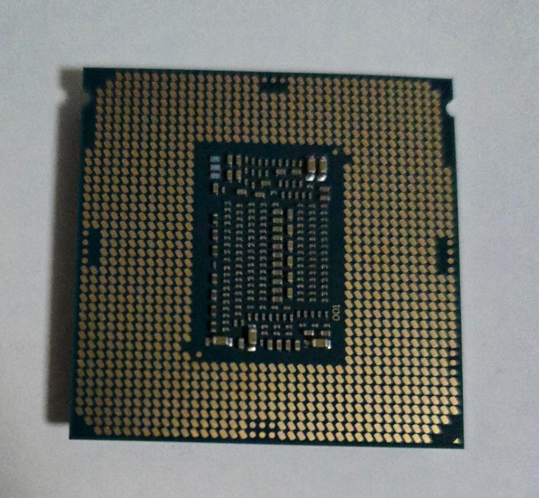 【中古】Intel® Core™ i7-8700 CPU