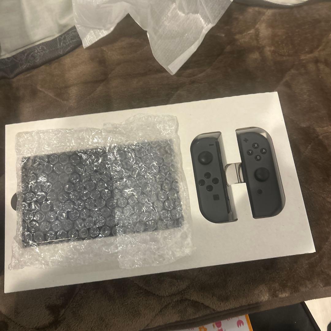 ネ*コ様 Nintendo Switch 本体 ジャンク品 おまけでカセットつき