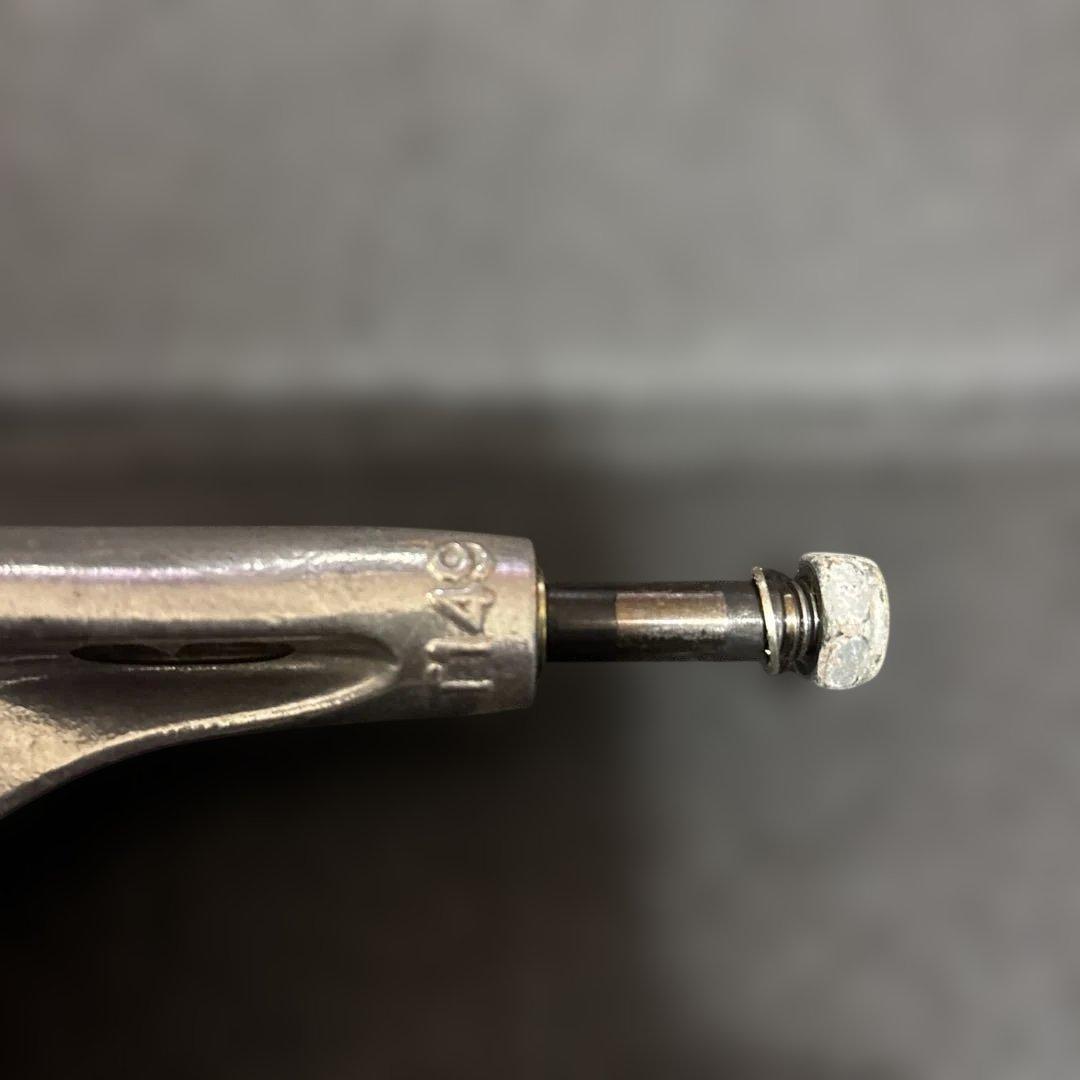 最終価格　サンダートラック　Titanium Light 149