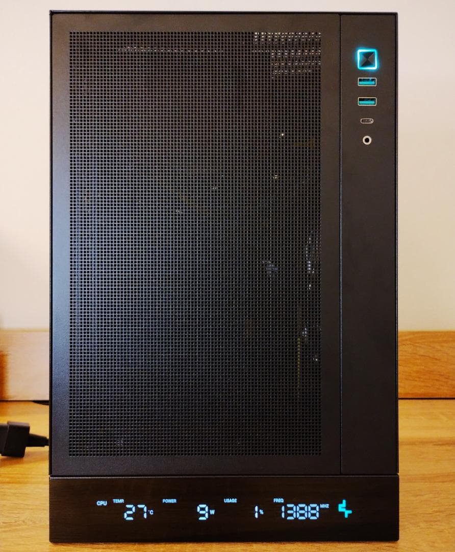 ゲーミングPC/Core i7 10700/RTX2080/メモリ16G/水冷