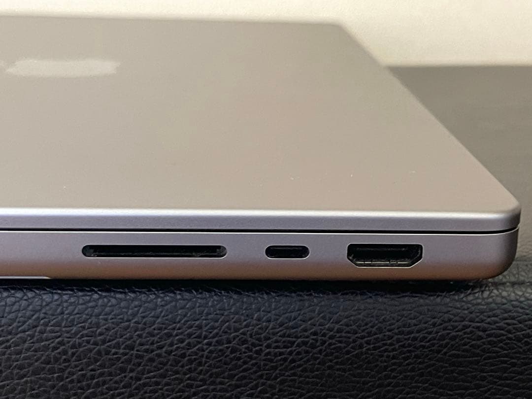 9tip様MacBook Pro 14インチ (2021) [整備済製品]