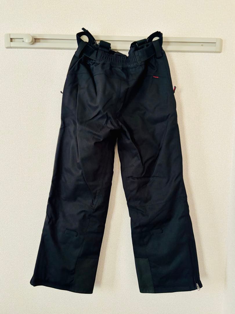 【新品・未使用】PONTAPES (ポンタペス) スキー・スノボウェア 上下