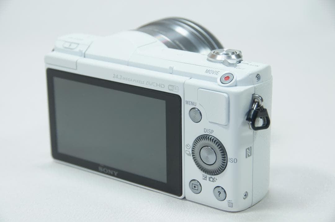 【極美品】 SONY α5100 ホワイト シャッター数3660回 【返品保証】