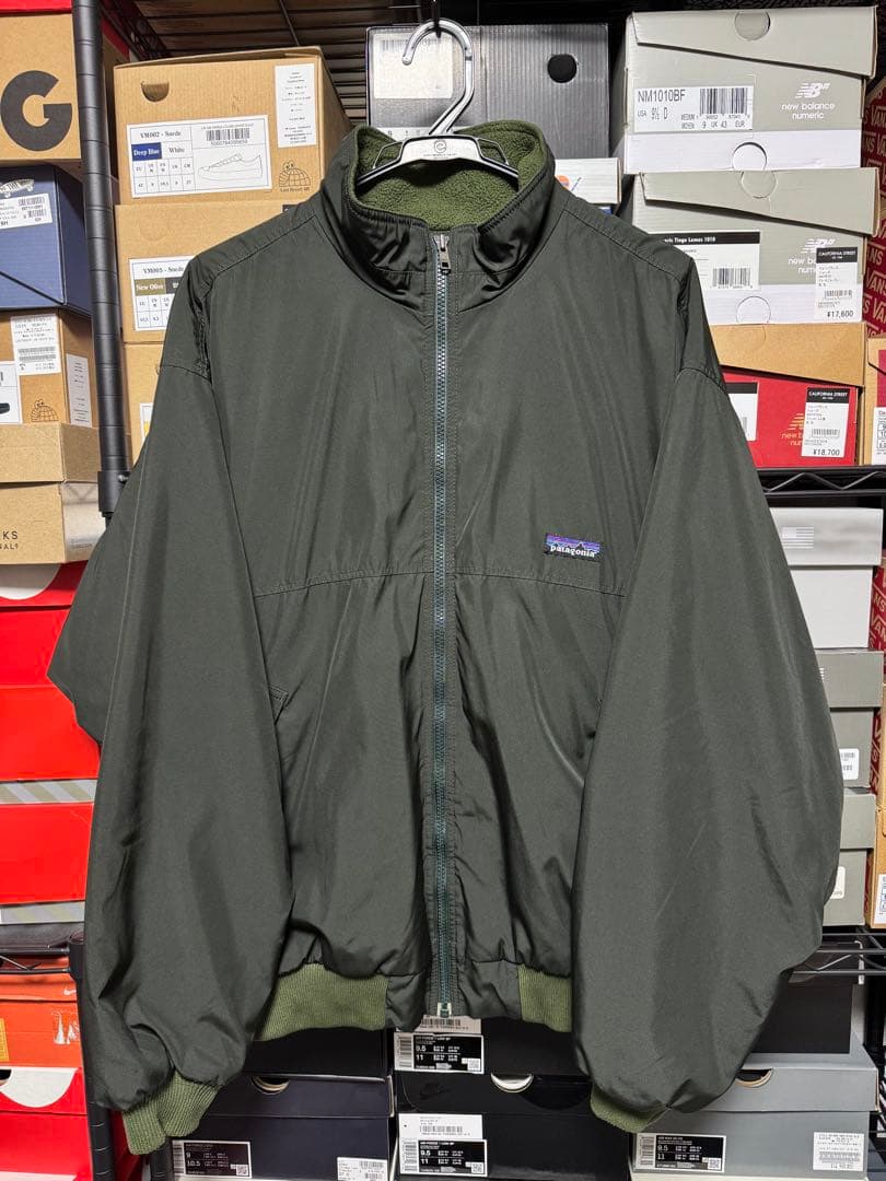 patagonia シェルドシンチラジャケット①