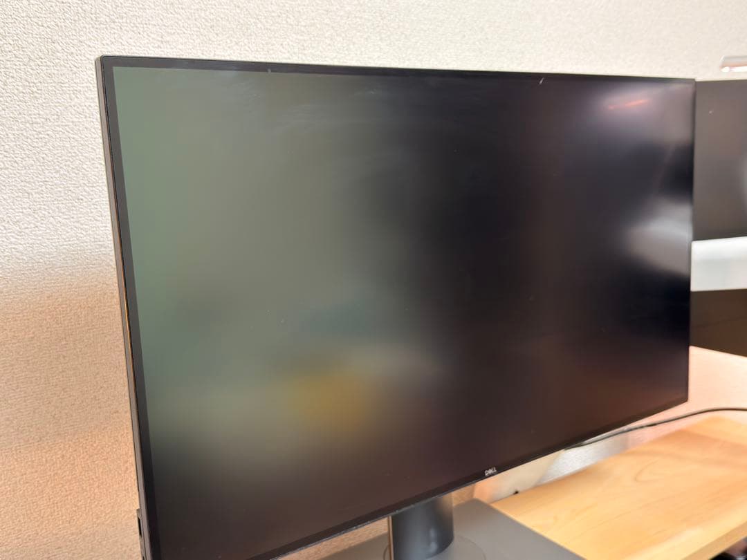 Dell U2720QM 27インチ 4K モニター