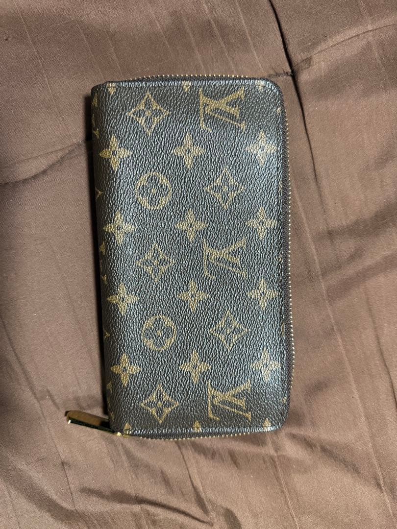 Louis Vuitton モノグラム長財布